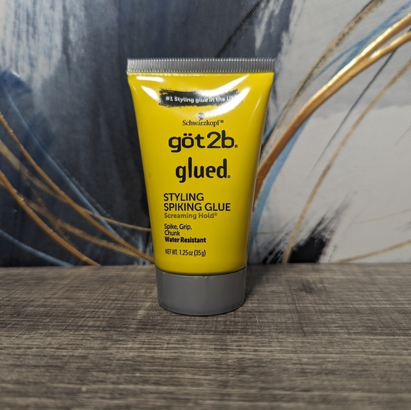 Berry Styled Beauty Bundle - Picture 2 of 9